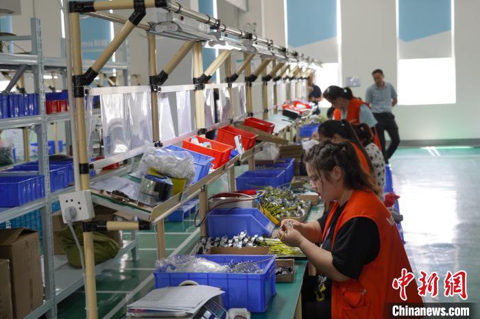 (人民的幸福生活)從“勞務輸出”到“歸雁興菏”:山東菏澤探幸福新路