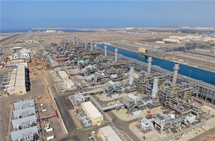 圖為無人機(jī)拍攝的吉贊燃機(jī)聯(lián)合循環(huán)電站。山東電建供圖