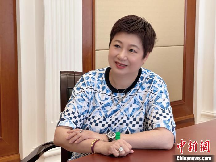 專訪榮毅仁侄女榮智豐：不想為“榮”字丟臉，要做最好