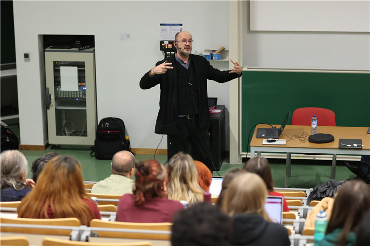 圖為講座現(xiàn)場。布魯塞爾中國文化中心供圖