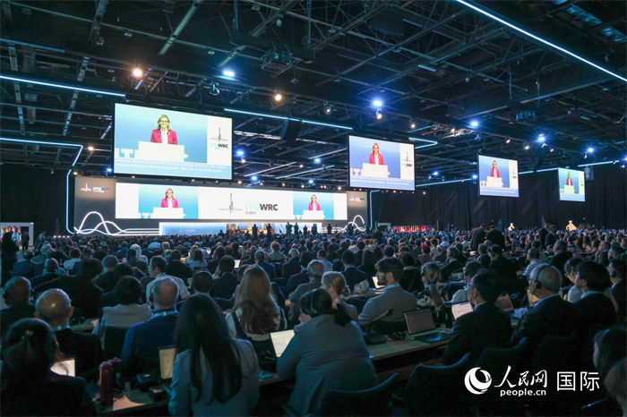 2023年世界無(wú)線電通信大會(huì)開(kāi)幕式現(xiàn)場(chǎng)。人民網(wǎng)記者 任皓宇攝