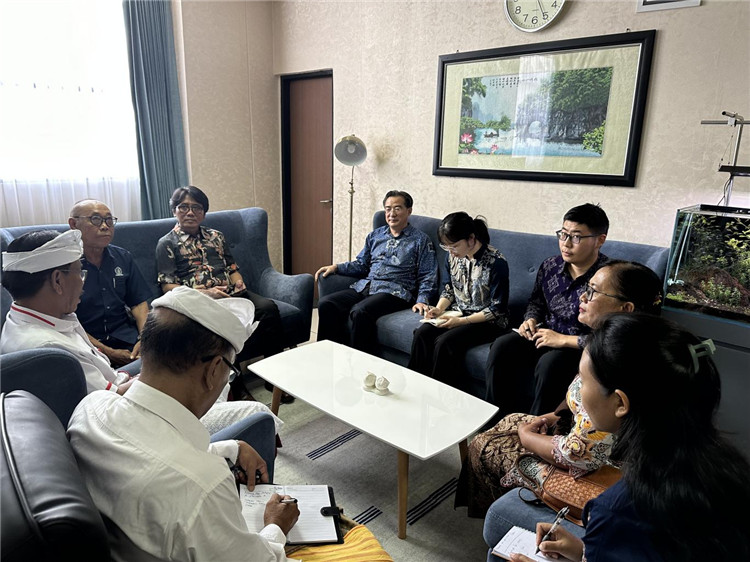 會(huì)談現(xiàn)場(chǎng)。巴陵康孔子學(xué)院供圖