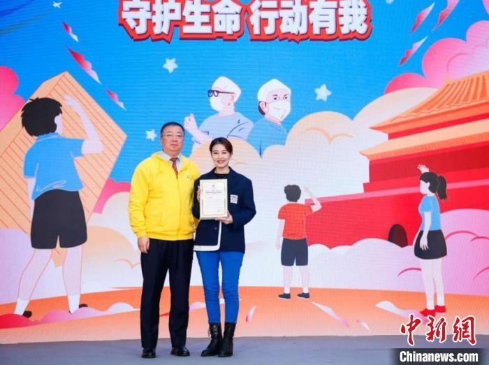 演員周海媚受邀參與公益活動?！」鶆P敏 攝