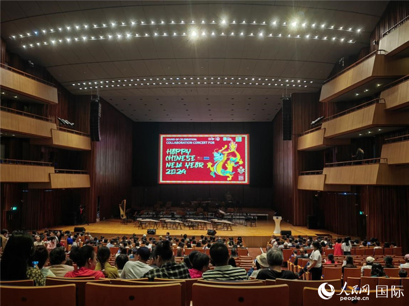 “歡慶之聲—2024歡樂(lè)春節(jié)音樂(lè)會(huì)”14日在泰國(guó)瑪希隆王子音樂(lè)廳舉行。人民網(wǎng)記者 楊一攝