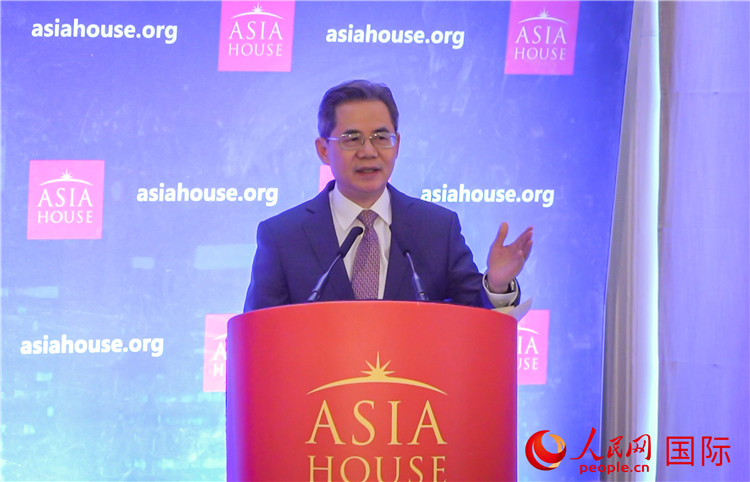 鄭澤光大使強調，中國經濟長期向好的總趨勢不會改變。人民網 郭錦標攝