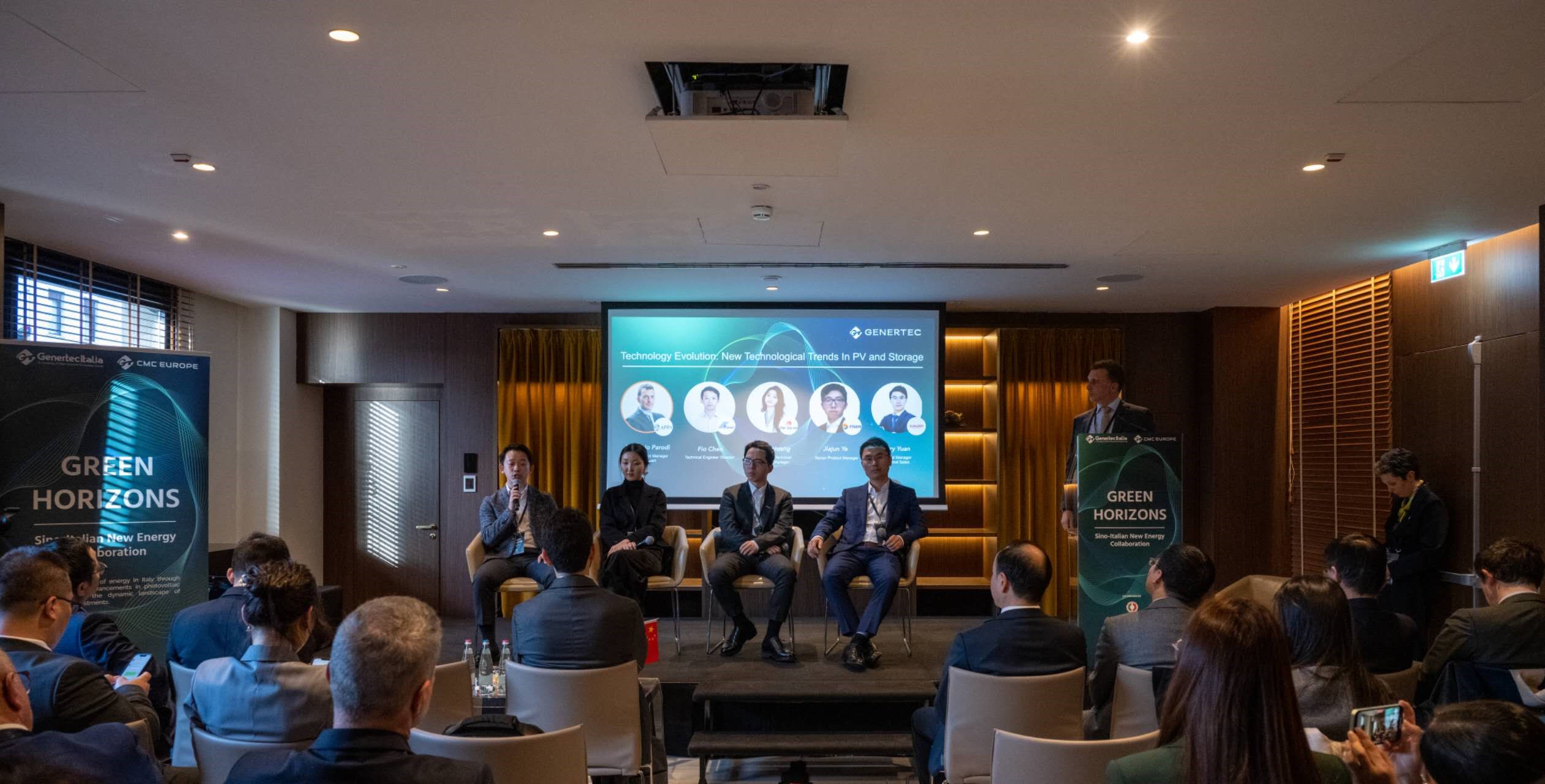 中方企業(yè)代表就新能源技術(shù)發(fā)展趨勢(shì)分享觀點(diǎn)。主辦方供圖