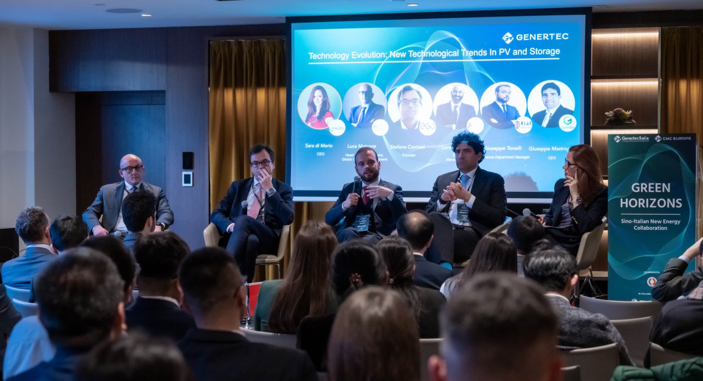 意大利企業(yè)負(fù)責(zé)人及行業(yè)專(zhuān)家介紹新能源領(lǐng)域發(fā)展經(jīng)驗(yàn)。主辦方供圖