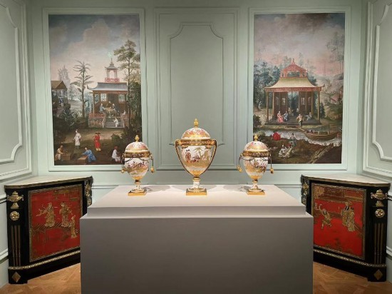 路易十五王后瑪麗·萊什琴斯卡的“中國人廳”。新華社記者徐壯 攝