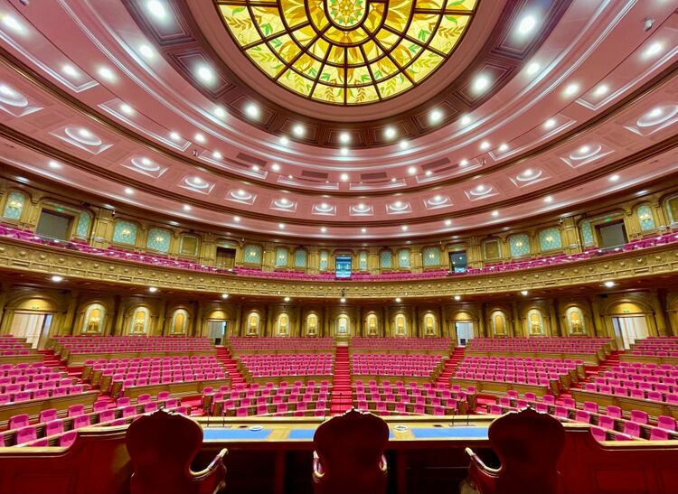 第1視點(diǎn)丨這兩座大樓，見(jiàn)證著中塔友誼