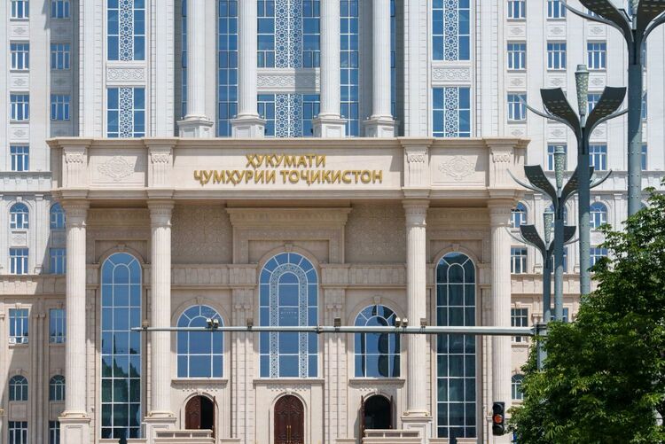 第1視點(diǎn)丨這兩座大樓，見(jiàn)證著中塔友誼