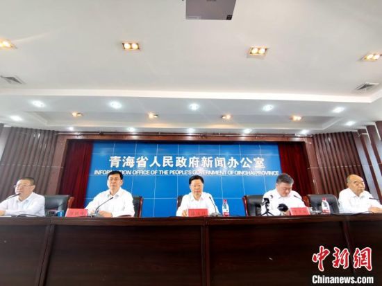 圖為新聞發(fā)布會(huì)現(xiàn)場(chǎng)?！?zhí)砀！z 　　