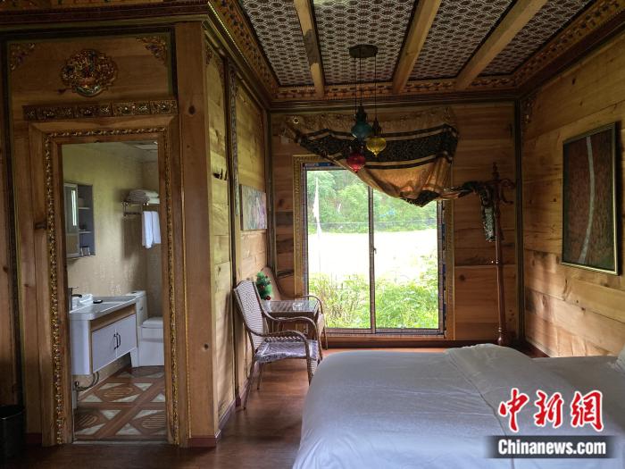 民宿內(nèi)部。彭寧鈴 攝