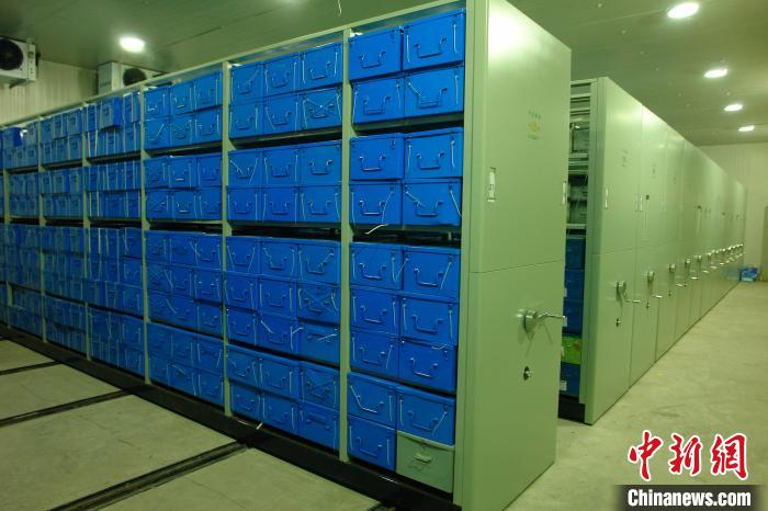 圖為國家農(nóng)作物種質(zhì)資源復(fù)份庫(西寧)?！∏嗪Ｊ∞r(nóng)業(yè)農(nóng)村廳供圖