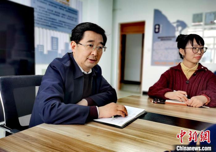 （兩會聲音）全國政協(xié)委員趙海興：師者為師亦為范，建議設(shè)教師理想信念教育基地