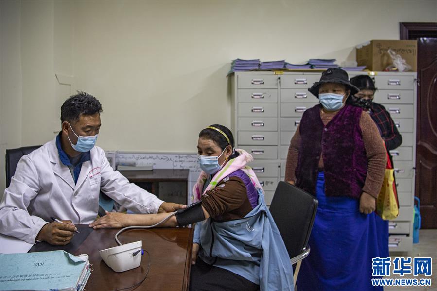 （新華全媒頭條·走向我們的小康生活·圖文互動）（6）扎西德勒，我們的新家園——西藏易地扶貧搬遷搬出幸福美好新生活