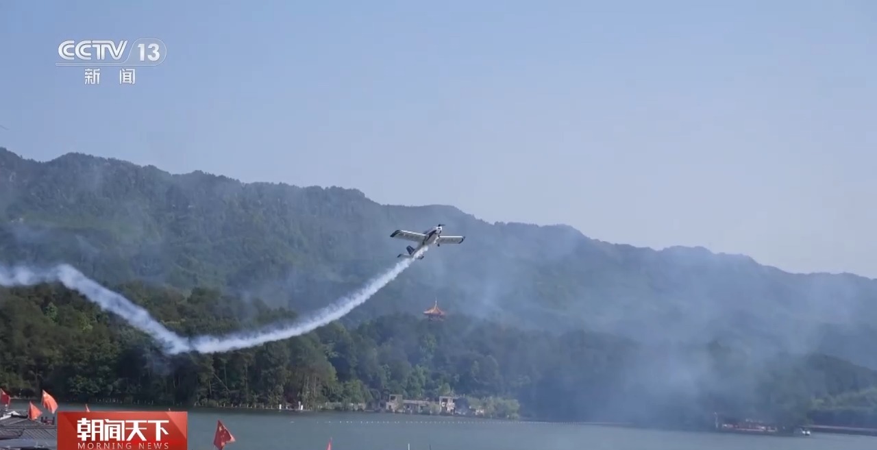 從特色小城到世界級商圈 這個“五一”很有“國際范”！