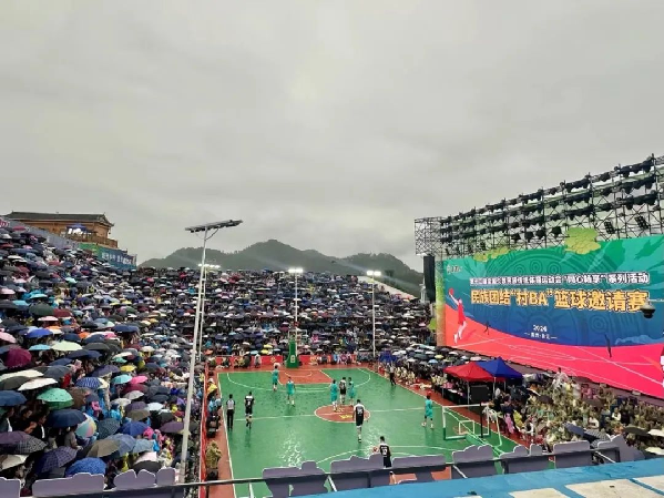 講好中華民族共同體故事，讓網(wǎng)絡(luò)“連心”更“聚心”