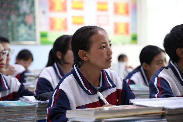 講好中華民族共同體故事，讓網(wǎng)絡(luò)“連心”更“聚心”