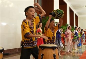 拉片看！從億點(diǎn)細(xì)節(jié)看懂中非情誼