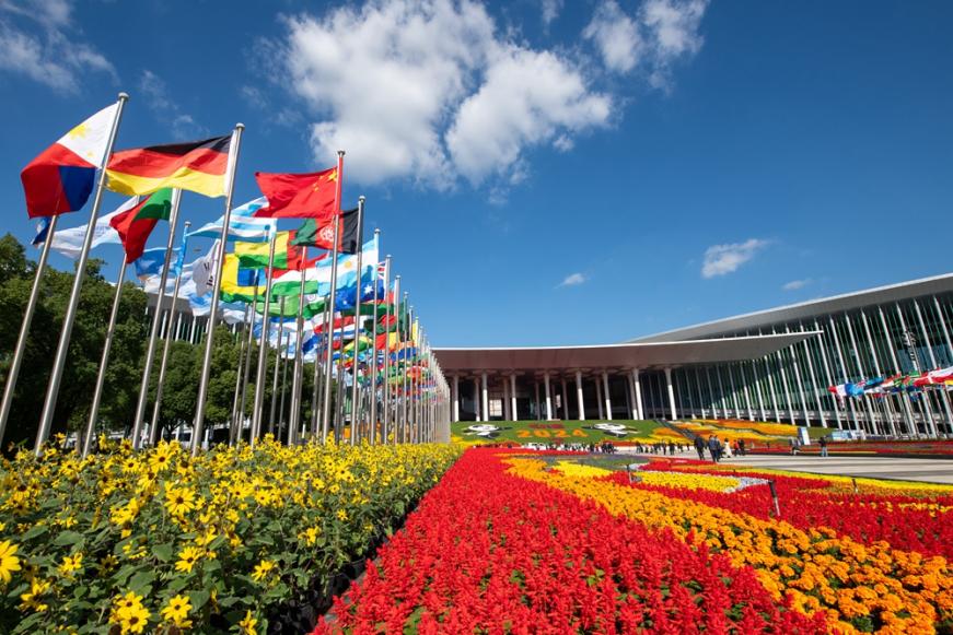 第七屆中國國際進口博覽會會場。人民網(wǎng)記者 翁奇羽攝