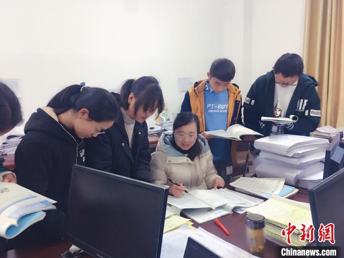 記浙江援川教師:愿發(fā)“海螺之光”點(diǎn)亮大山希望