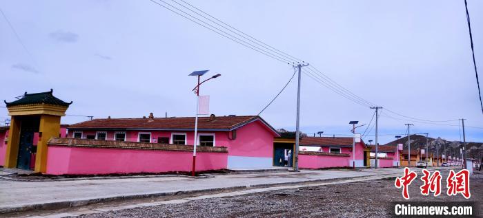 青?,敹嗳嫱瓿傻卣鹗転?zāi)群眾農(nóng)房維修加固工作