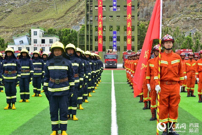 誓師大會現(xiàn)場。人民網(wǎng) 李海霞攝