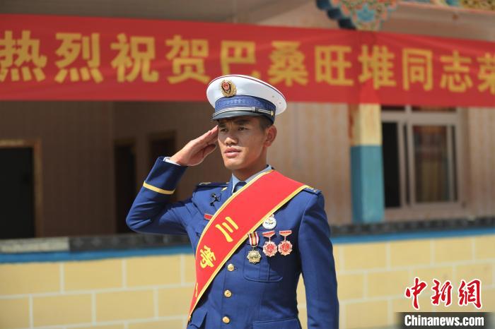護(hù)西藏“江南”森林生態(tài)安全、提升專業(yè)技能兩位消防員獲個(gè)人三等功