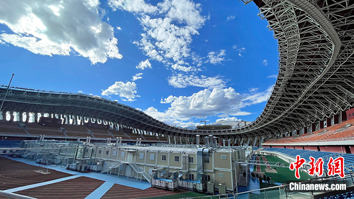 圖為8月15日，位于拉薩市柳梧新區(qū)拉薩市群眾文化體育中心內(nèi)的方艙醫(yī)院。 <a target='_blank' href='/'><p  align=