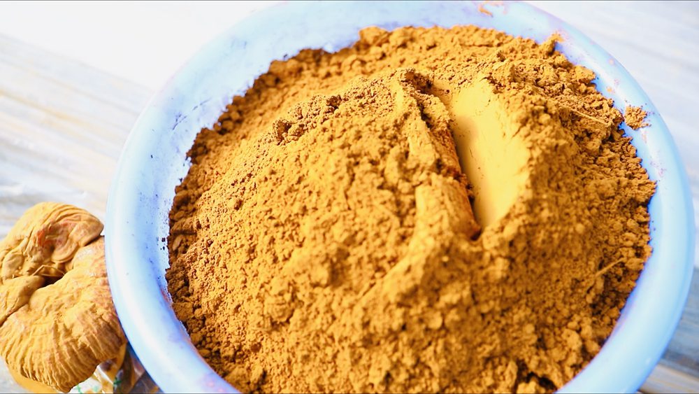 靈芝孢子粉。