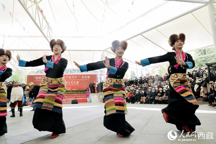 舞蹈《熱巴多吉》。人民網(wǎng) 次仁羅布攝